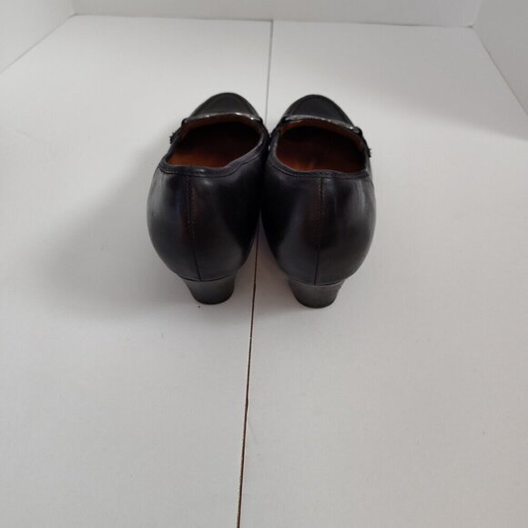 Ladies SZ 6-1/2M Clarks Artisan Black Leather Pump - Picture 3 of 7